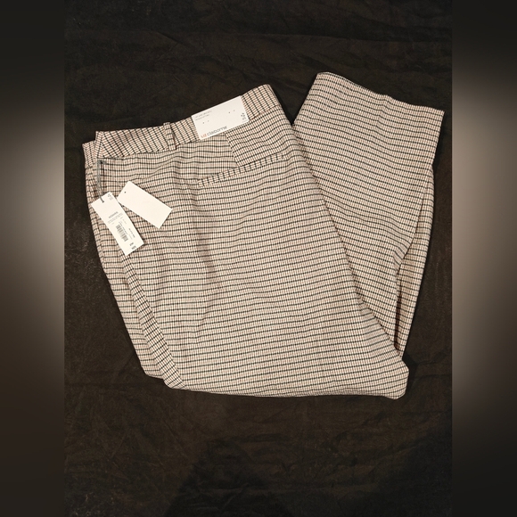 🤍Liz Claiborne Emma Ankle Length Mid Rise Plaid Navy Pink Dress Pant Size 28W - Picture 1 of 8